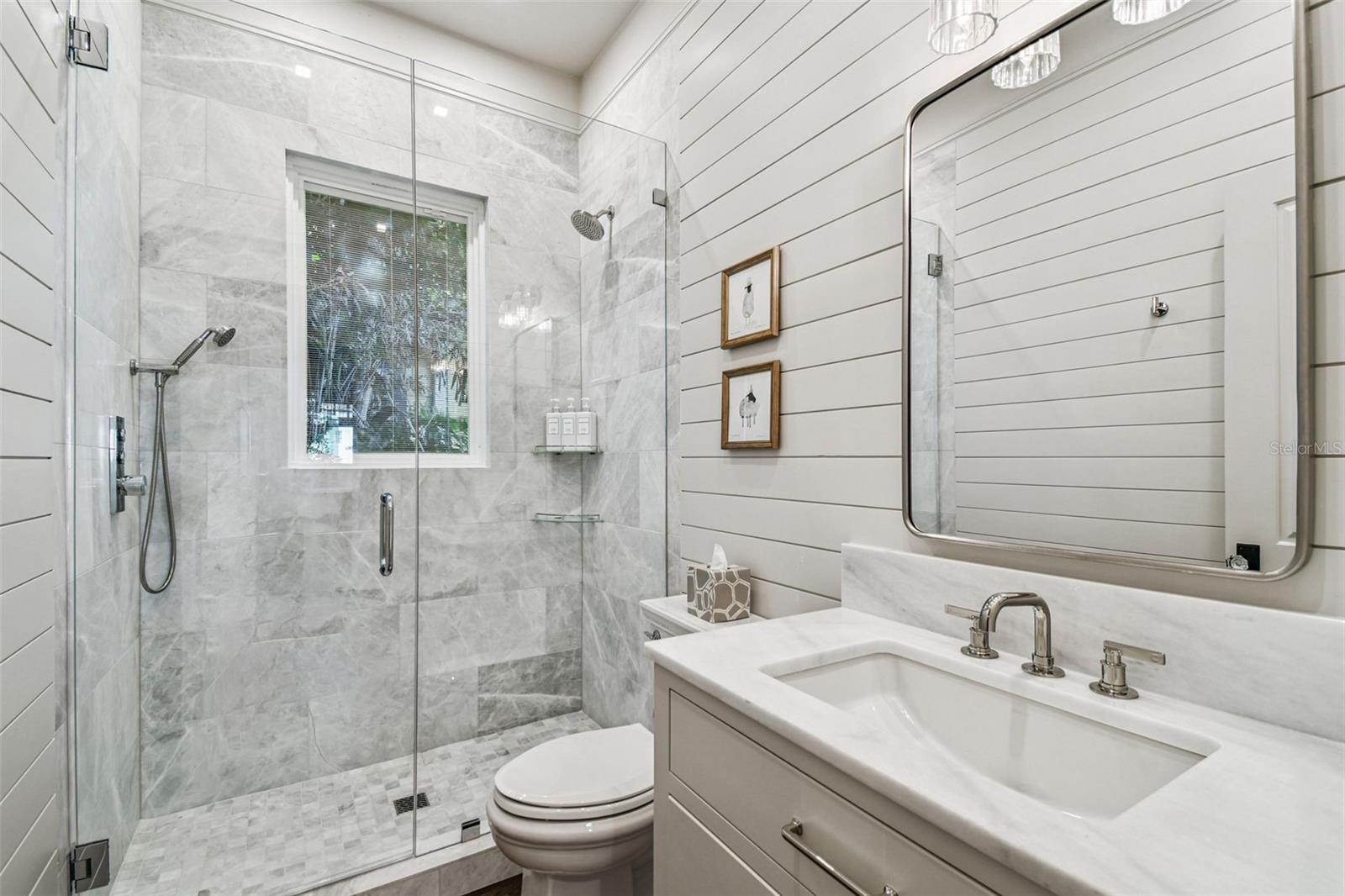 TB8451458 Property Photo