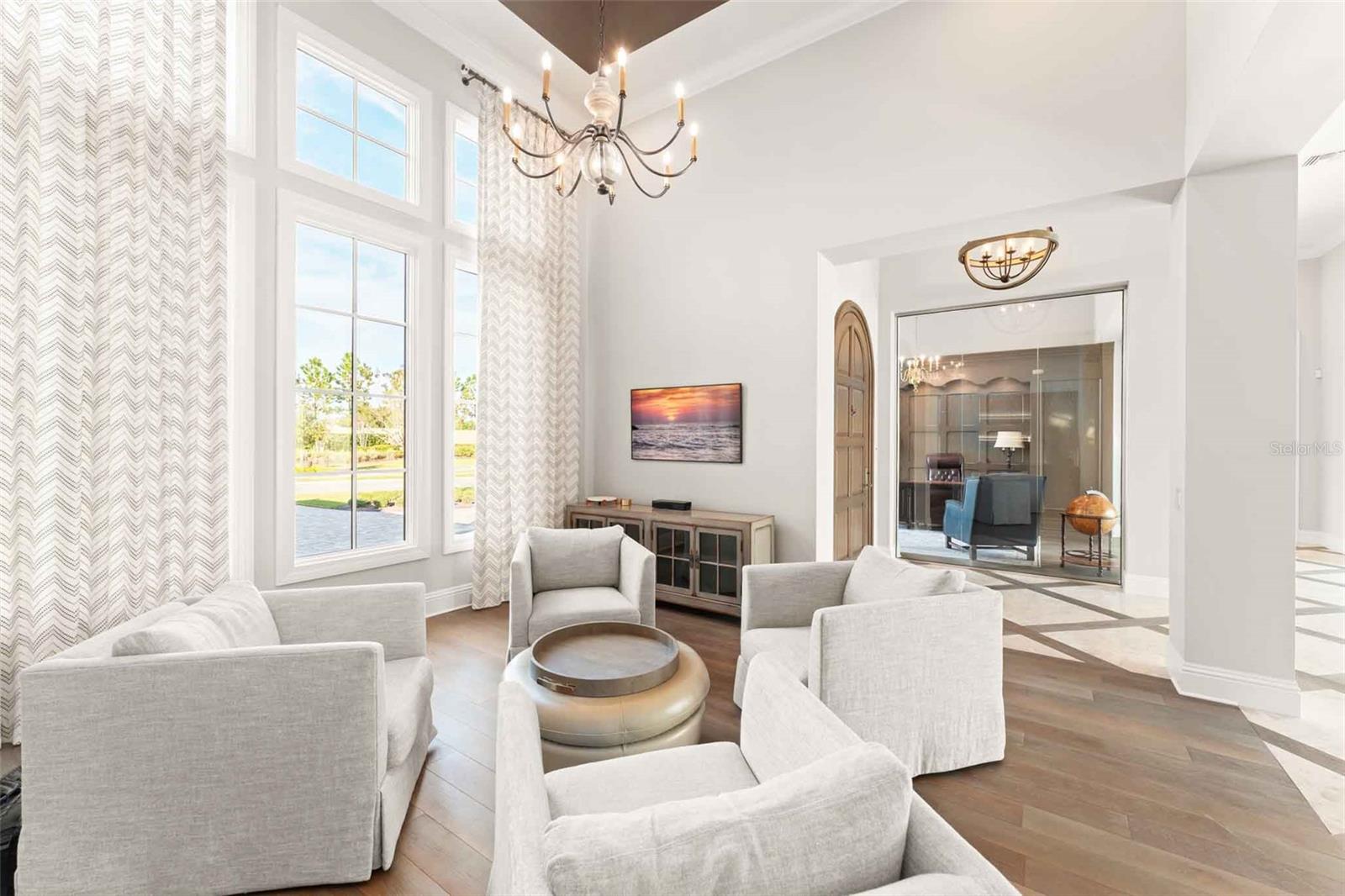 O6363272 Property Photo