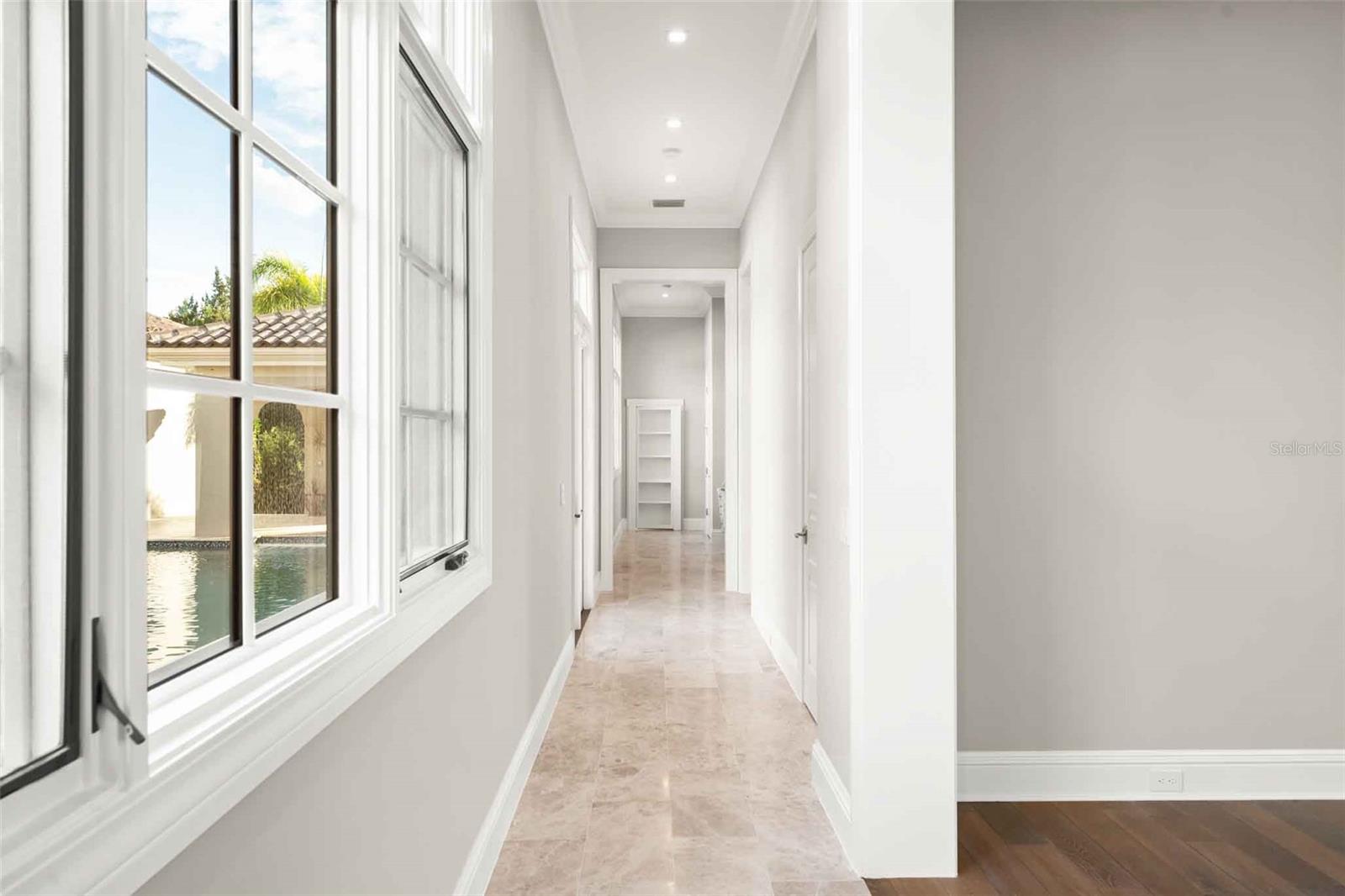 O6363272 Property Photo