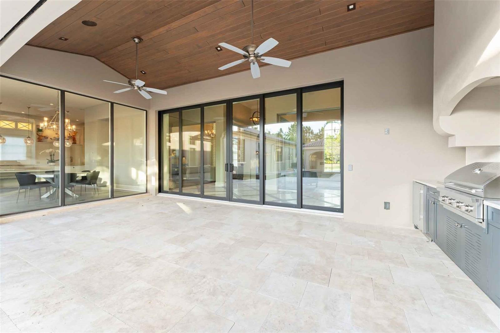 O6363272 Property Photo