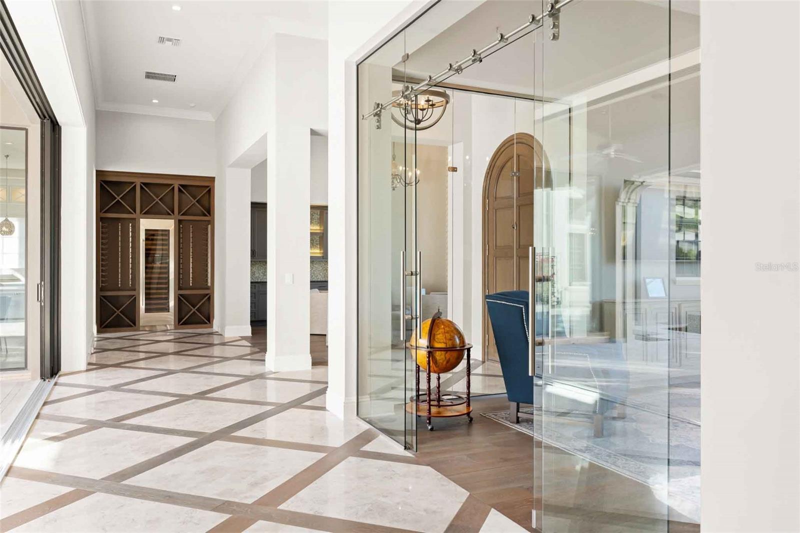 O6363272 Property Photo