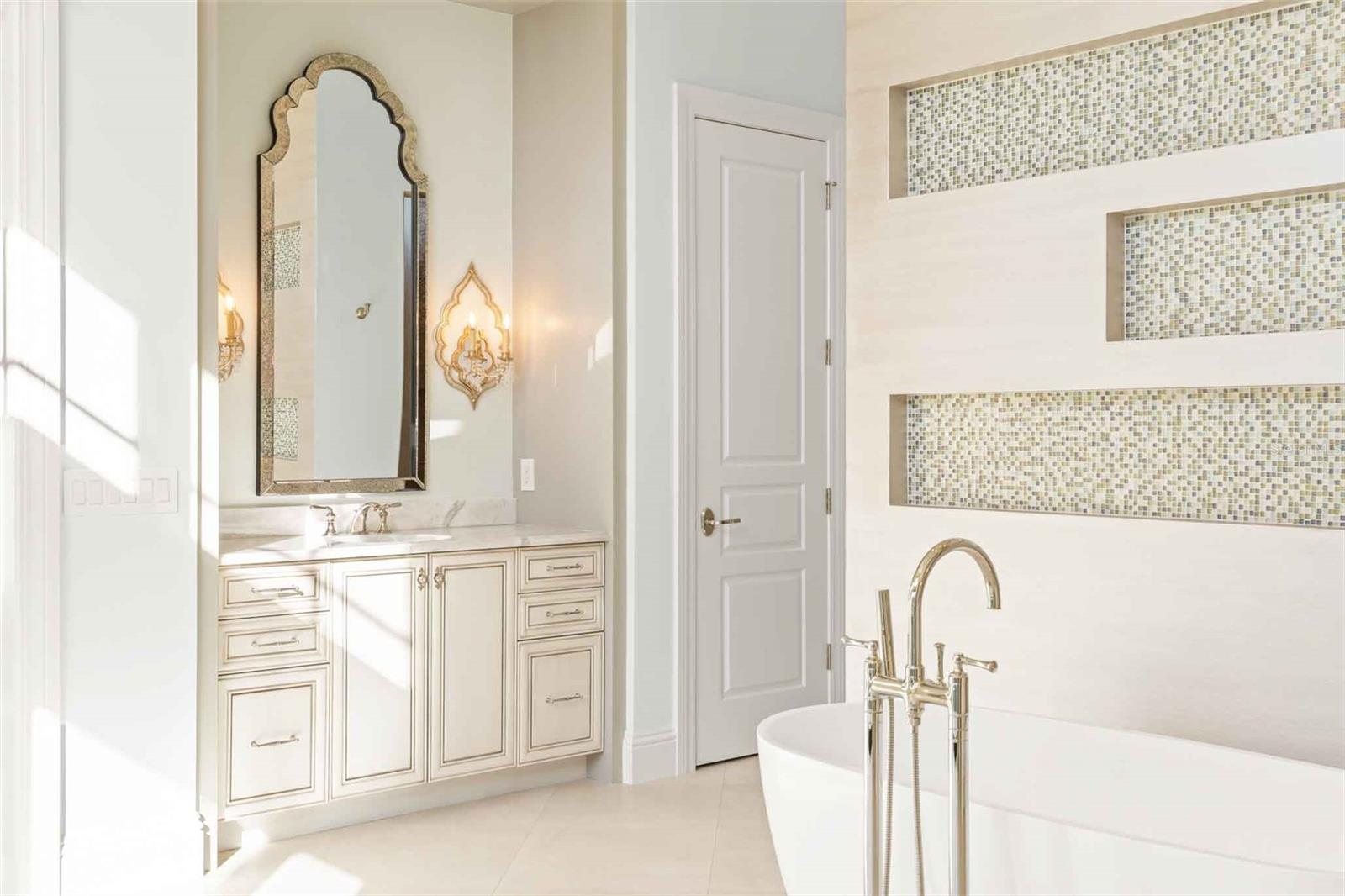 O6363272 Property Photo