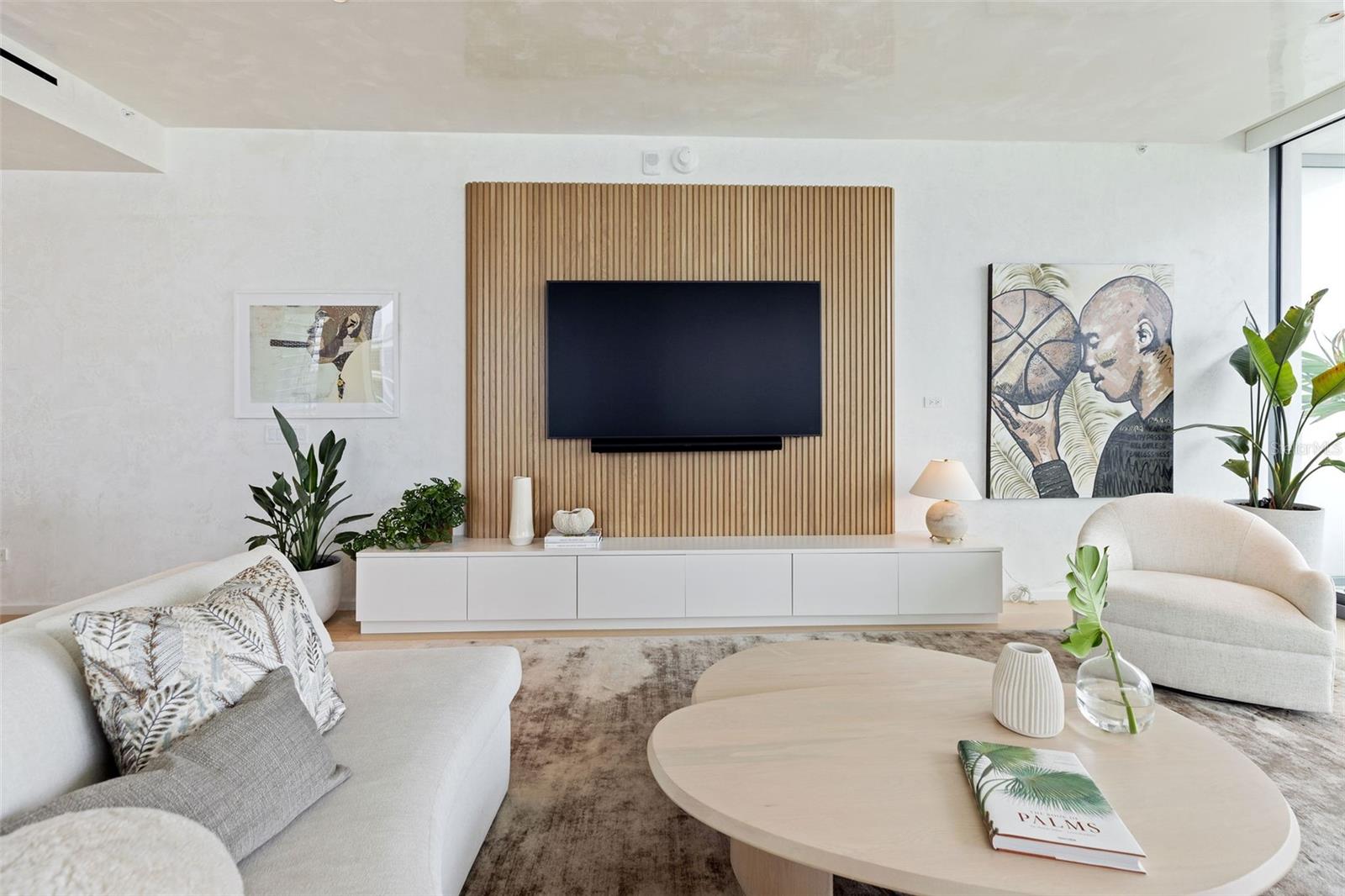 TB8451475 Property Photo