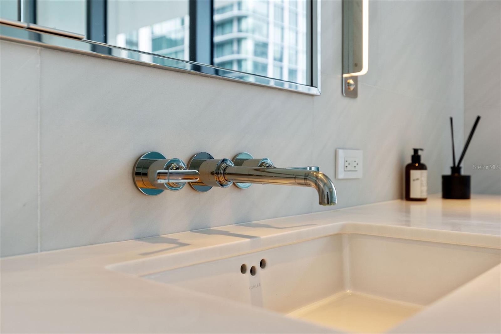 TB8451475 Property Photo