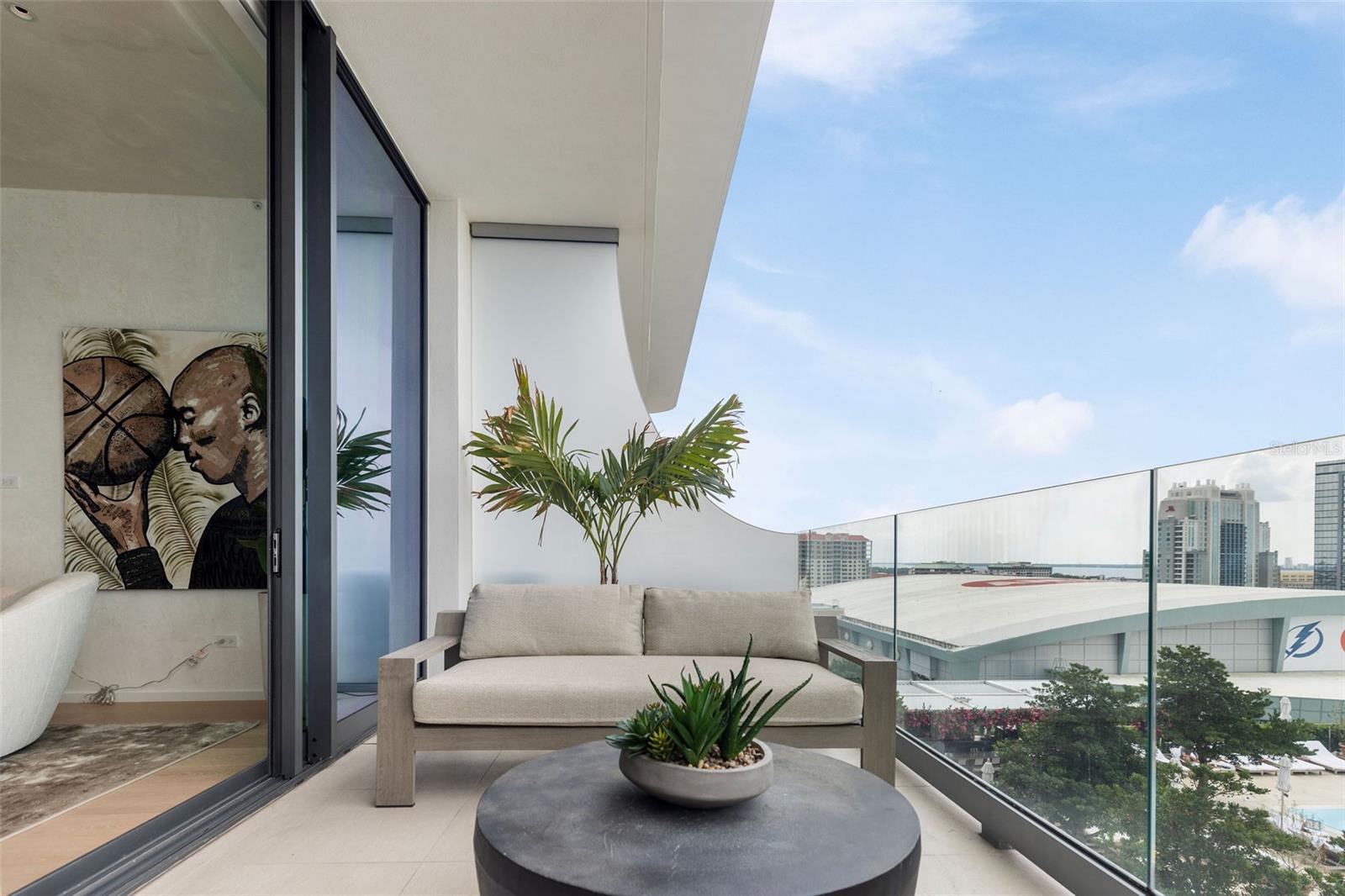 TB8451475 Property Photo