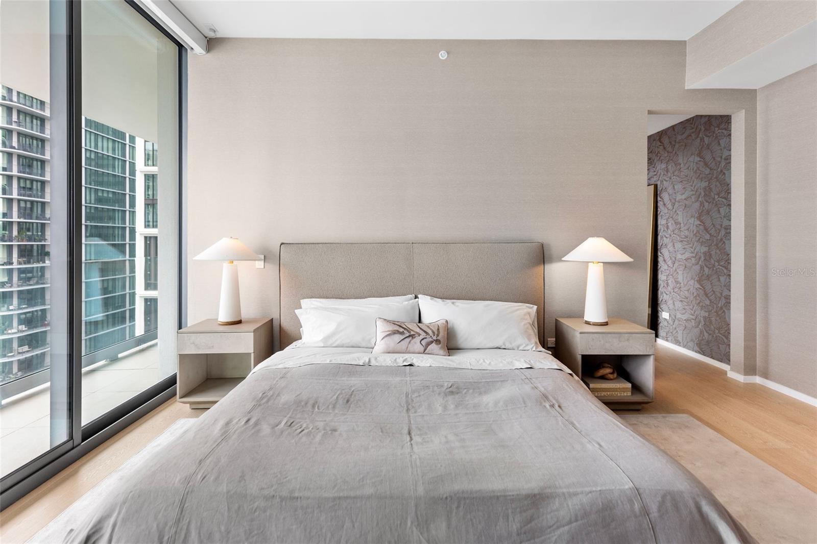 TB8451475 Property Photo