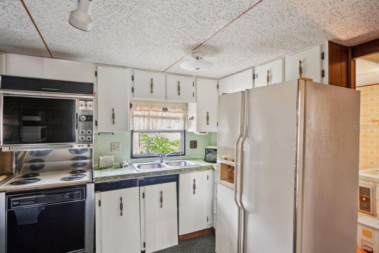 9310 Kiowa Dr, New Port Richey, FL 34654