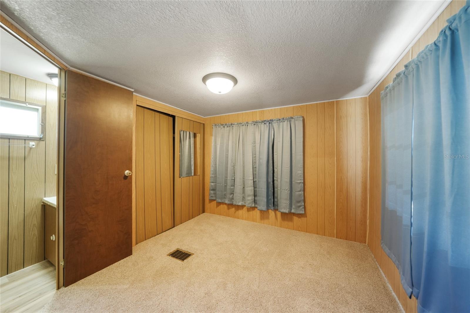 C7518266 Property Photo