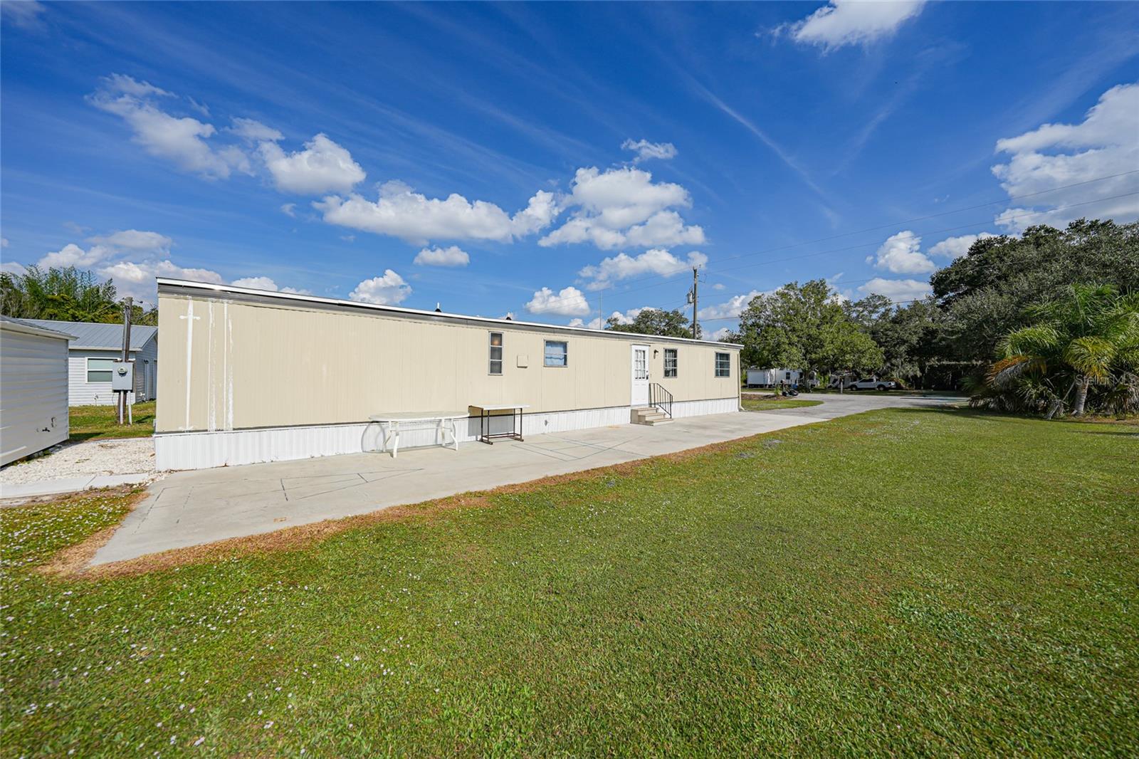 C7518266 Property Photo