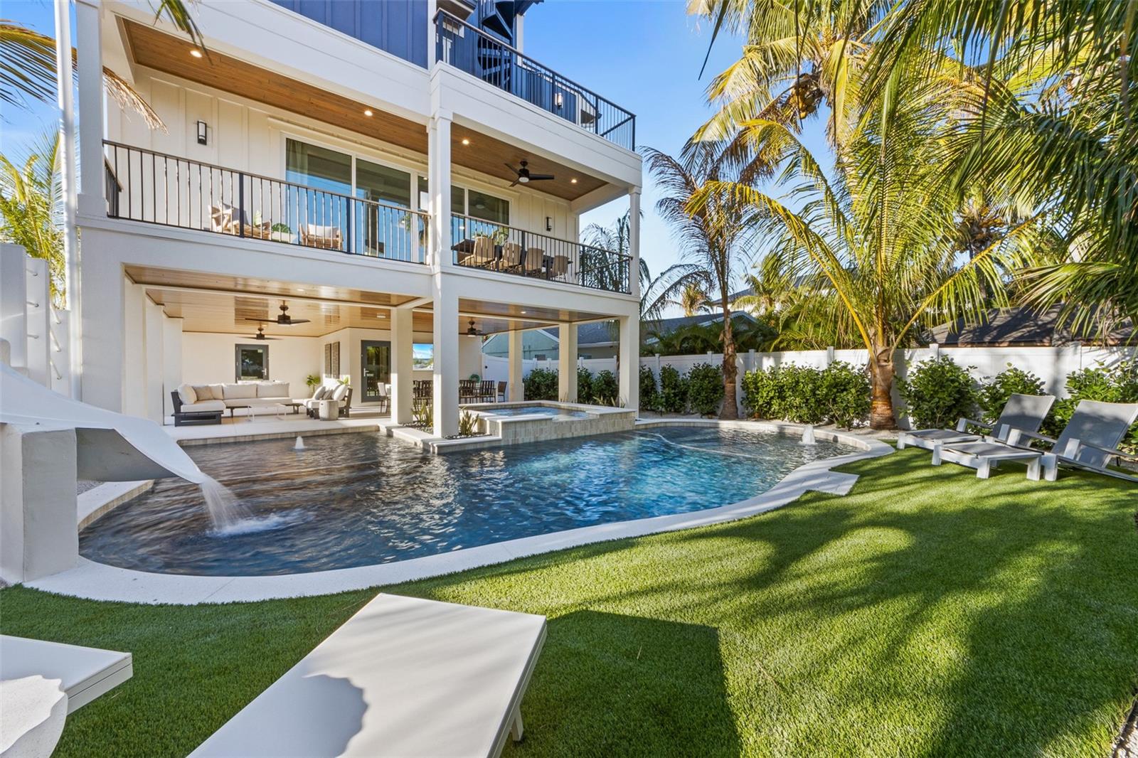 A4673373 Property Photo