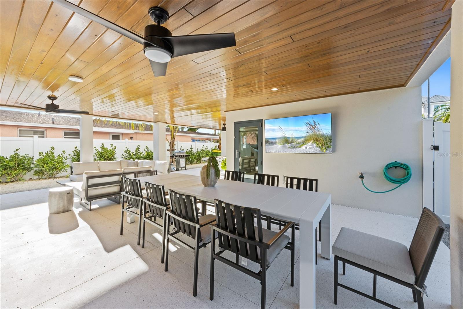 A4673373 Property Photo