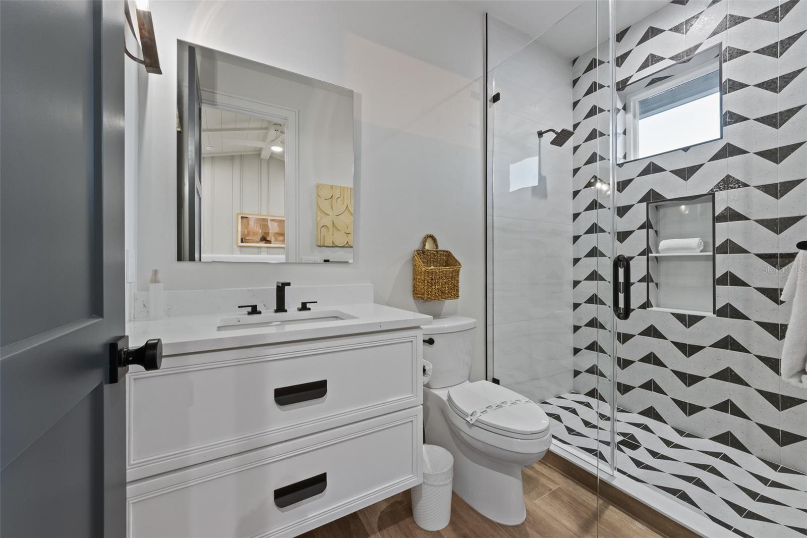 A4673373 Property Photo