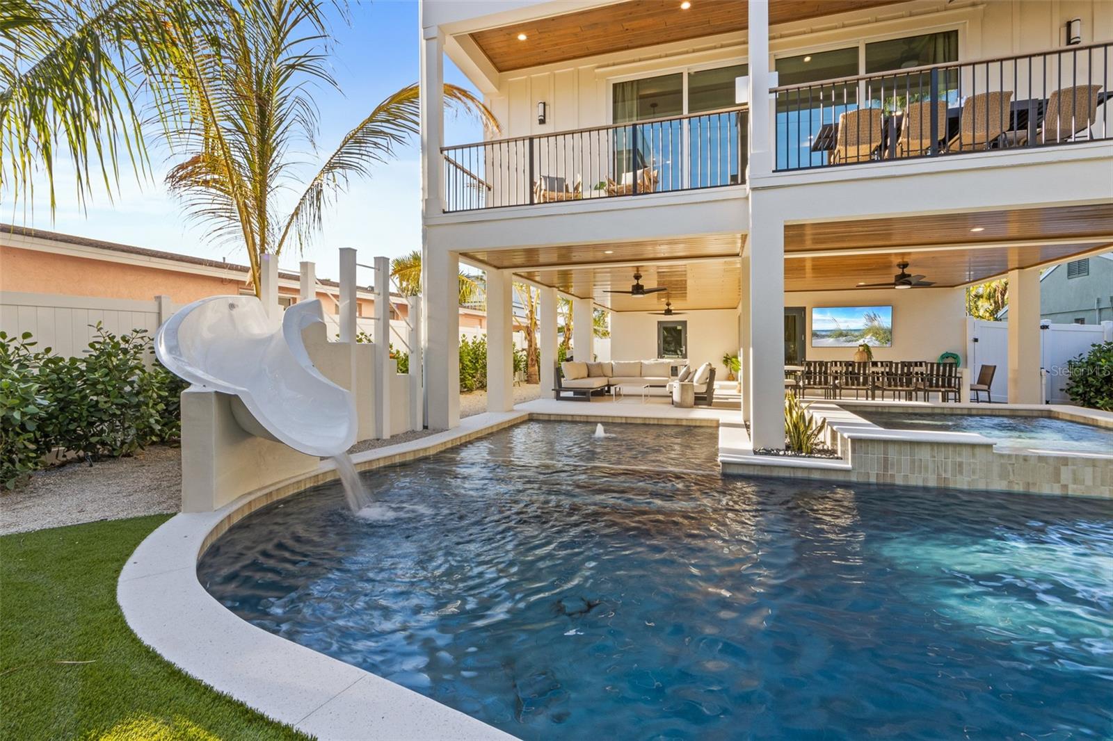 A4673373 Property Photo