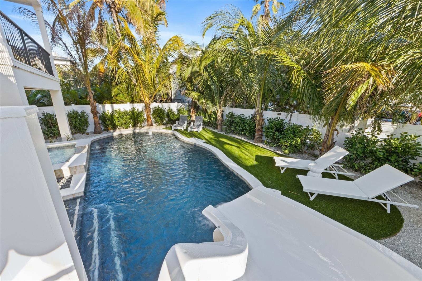 A4673373 Property Photo