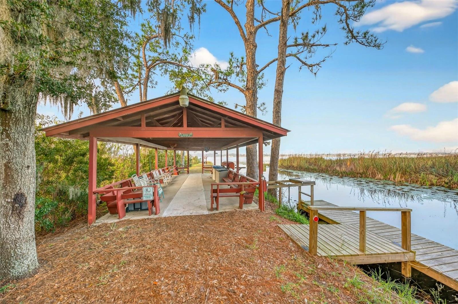 TB8451531 Property Photo