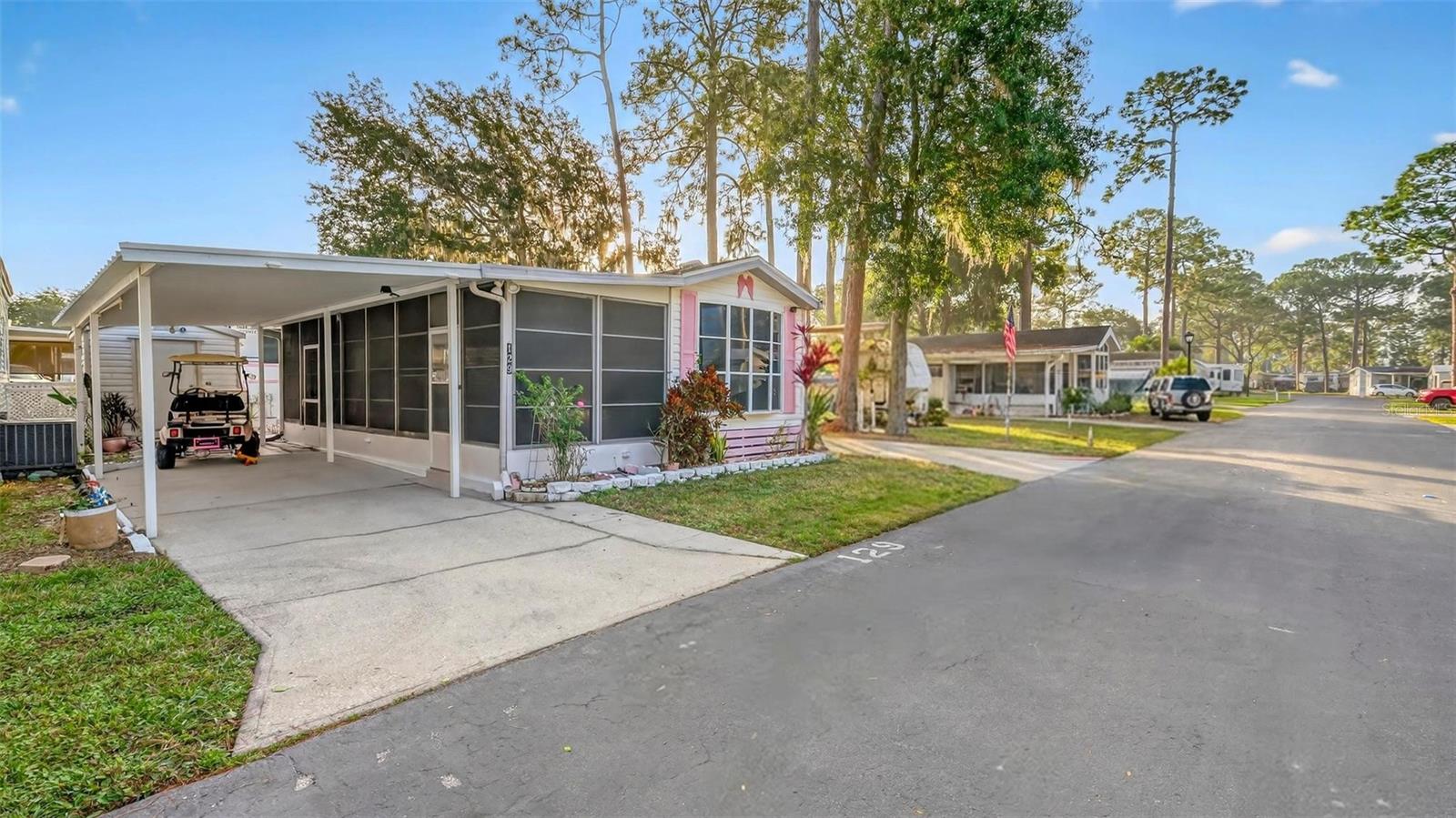 TB8451531 Property Photo