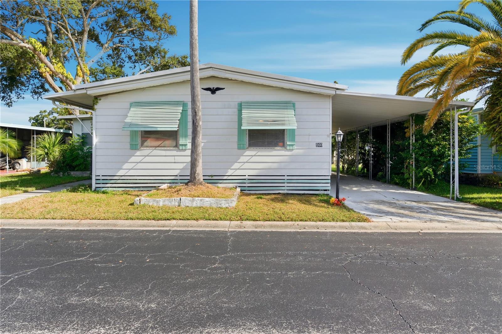 O6363325 Property Photo