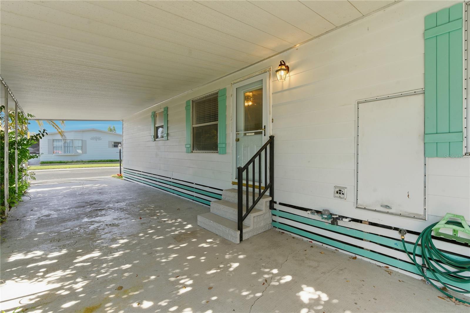 O6363325 Property Photo