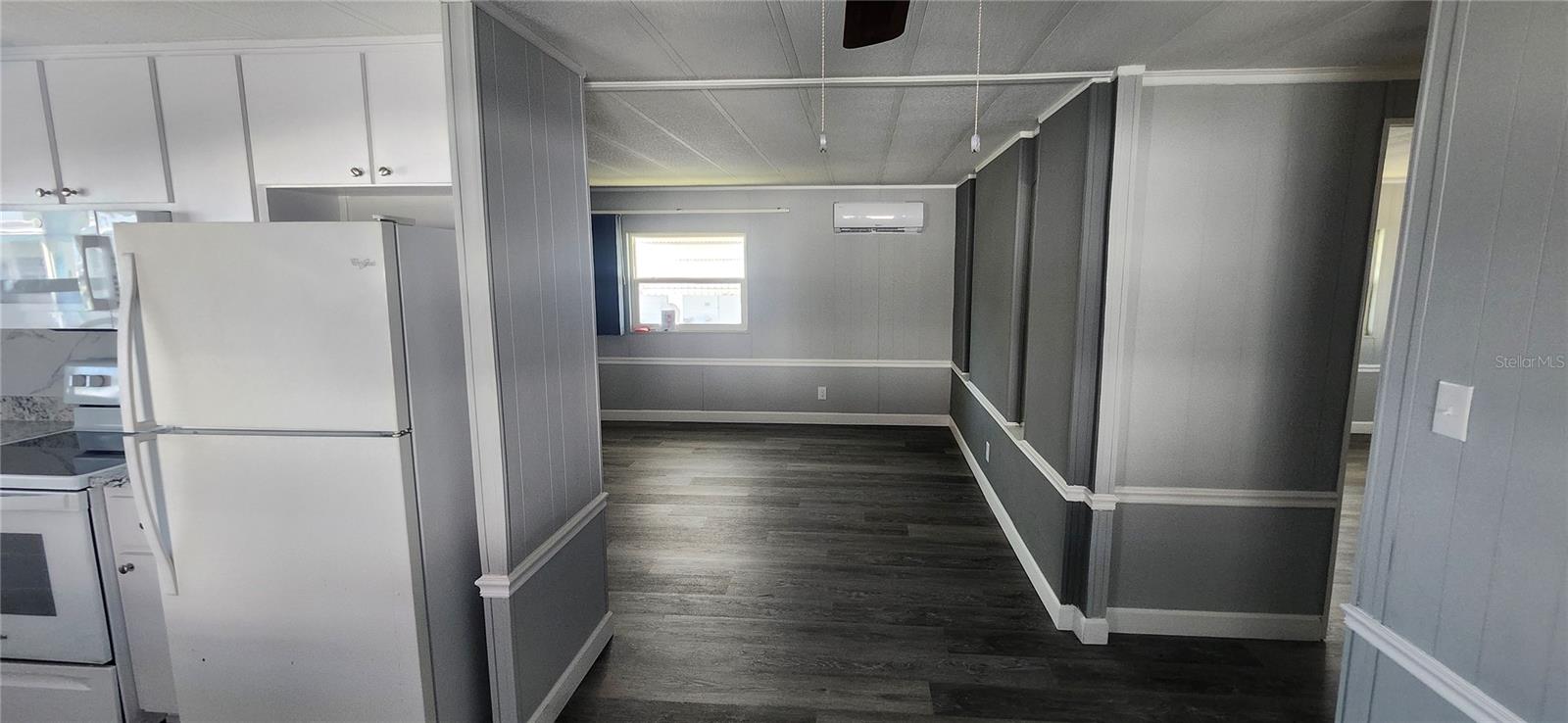 W7881050 Property Photo