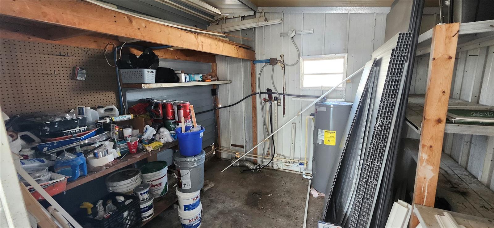 W7881050 Property Photo