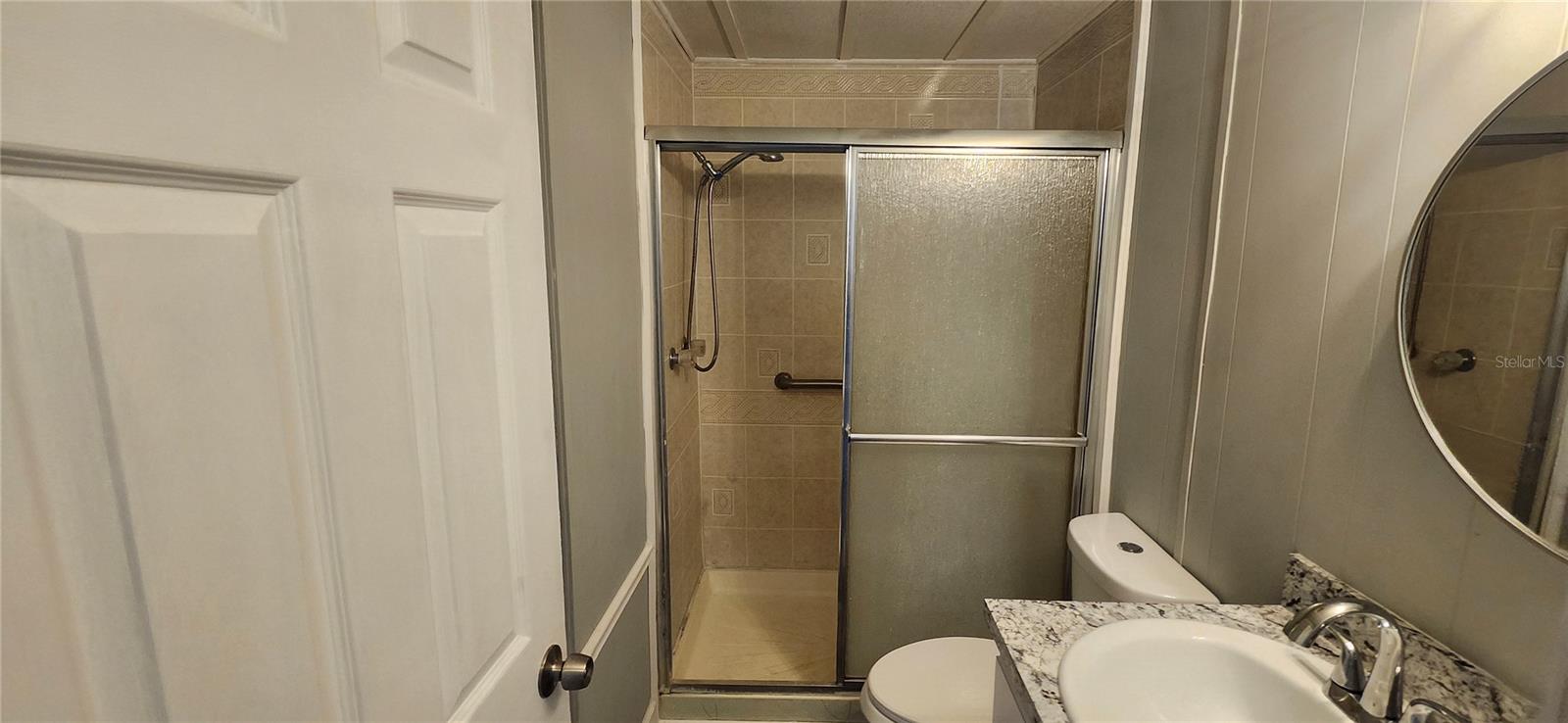 W7881050 Property Photo