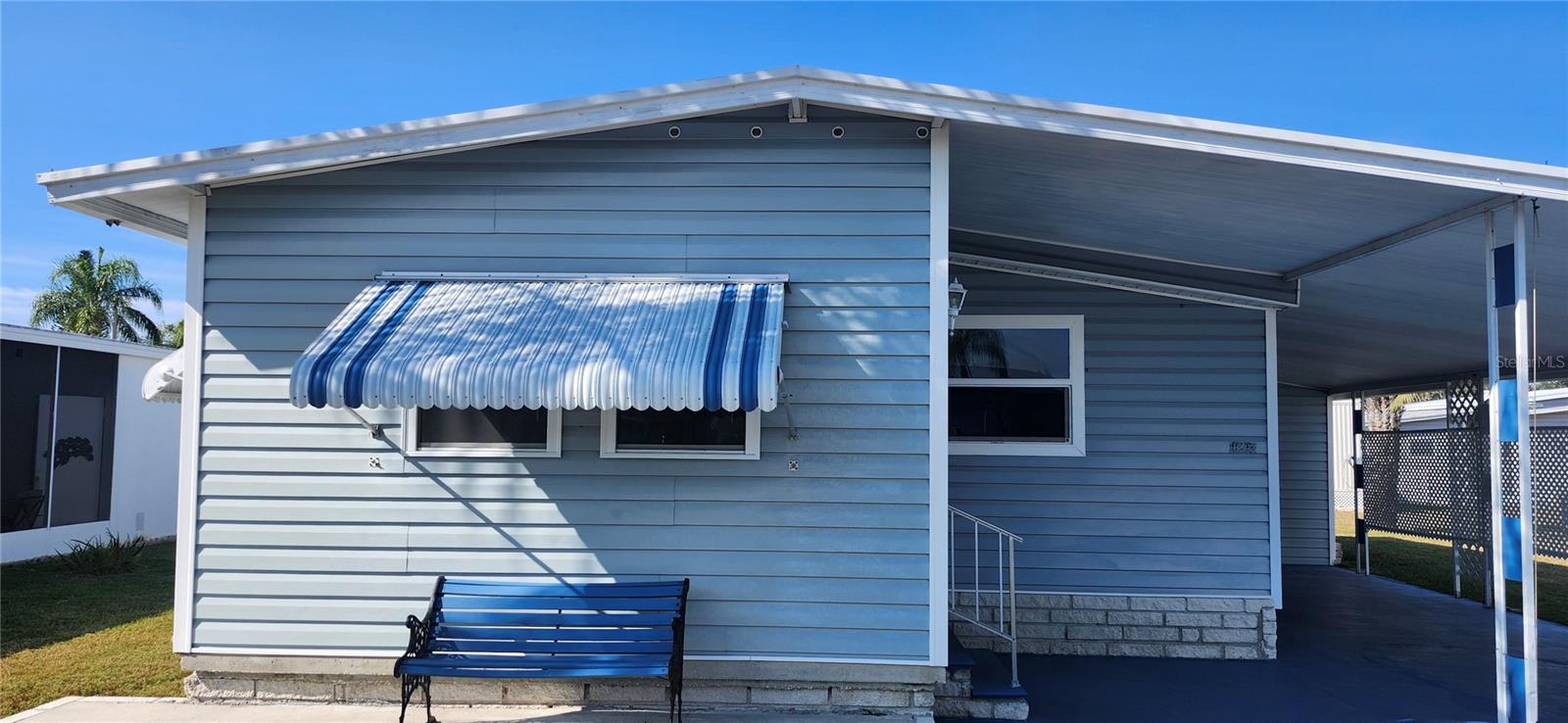 W7881050 Property Photo