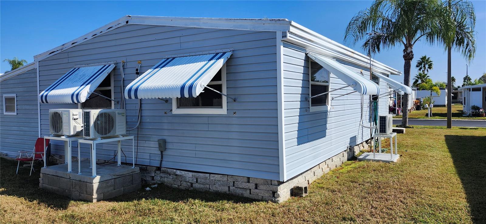 W7881050 Property Photo