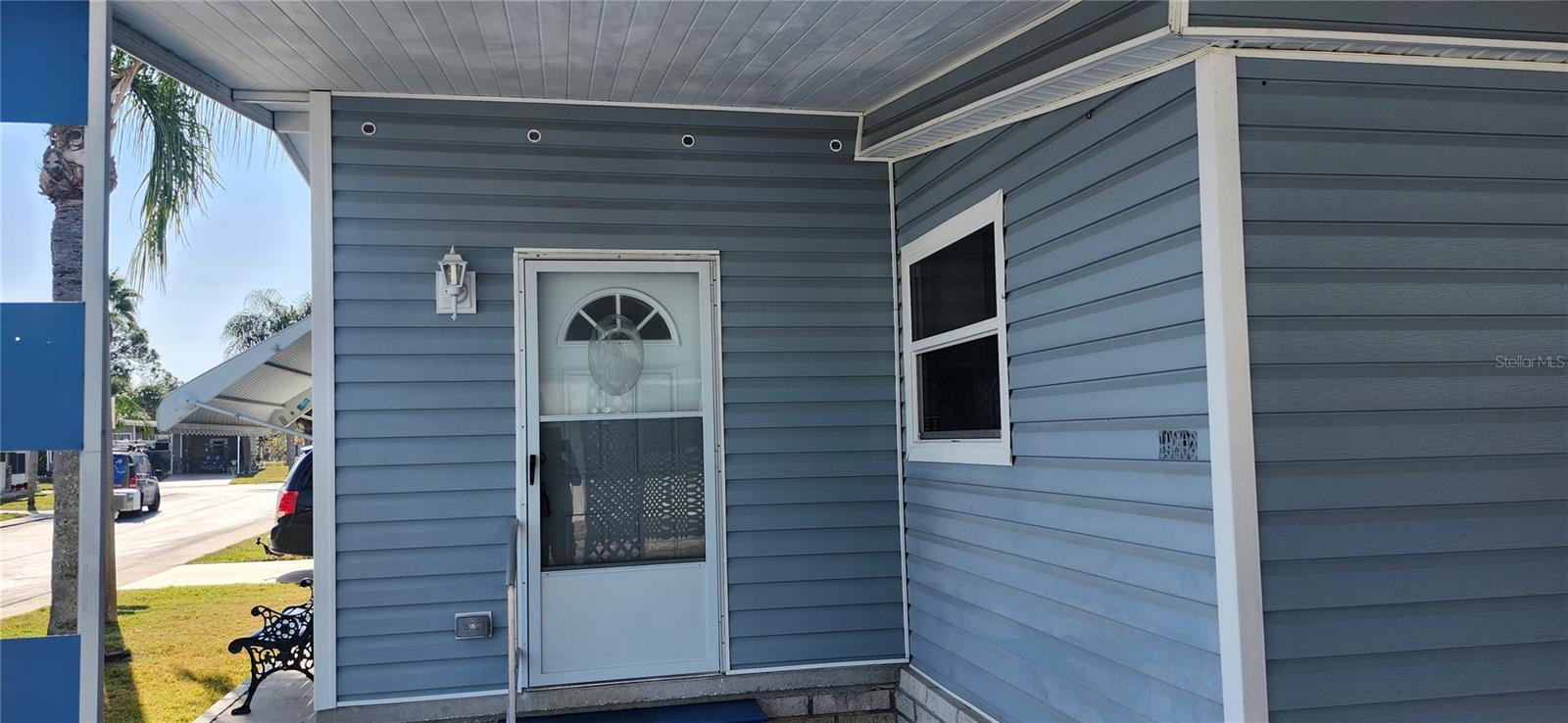 W7881050 Property Photo