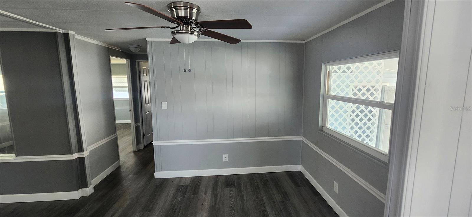 W7881050 Property Photo