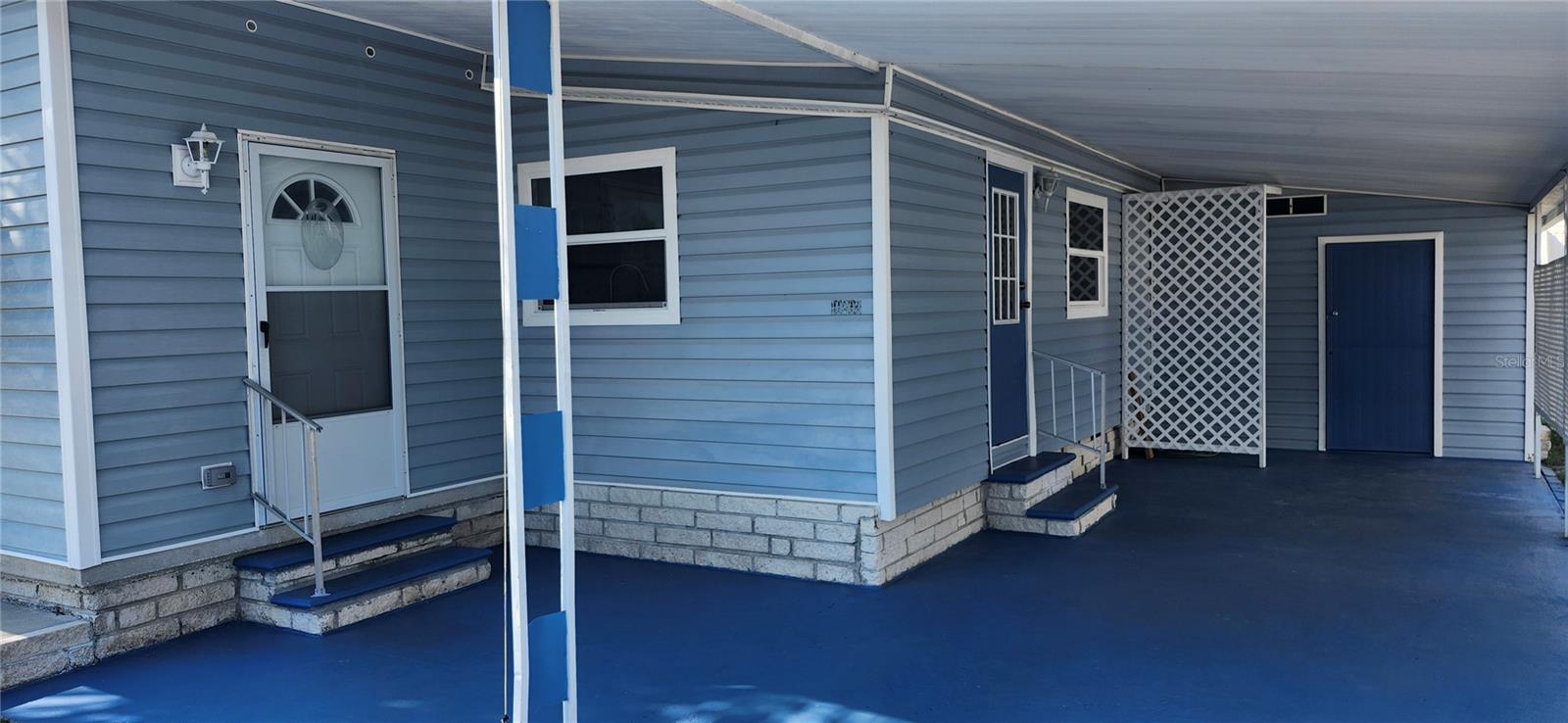 W7881050 Property Photo