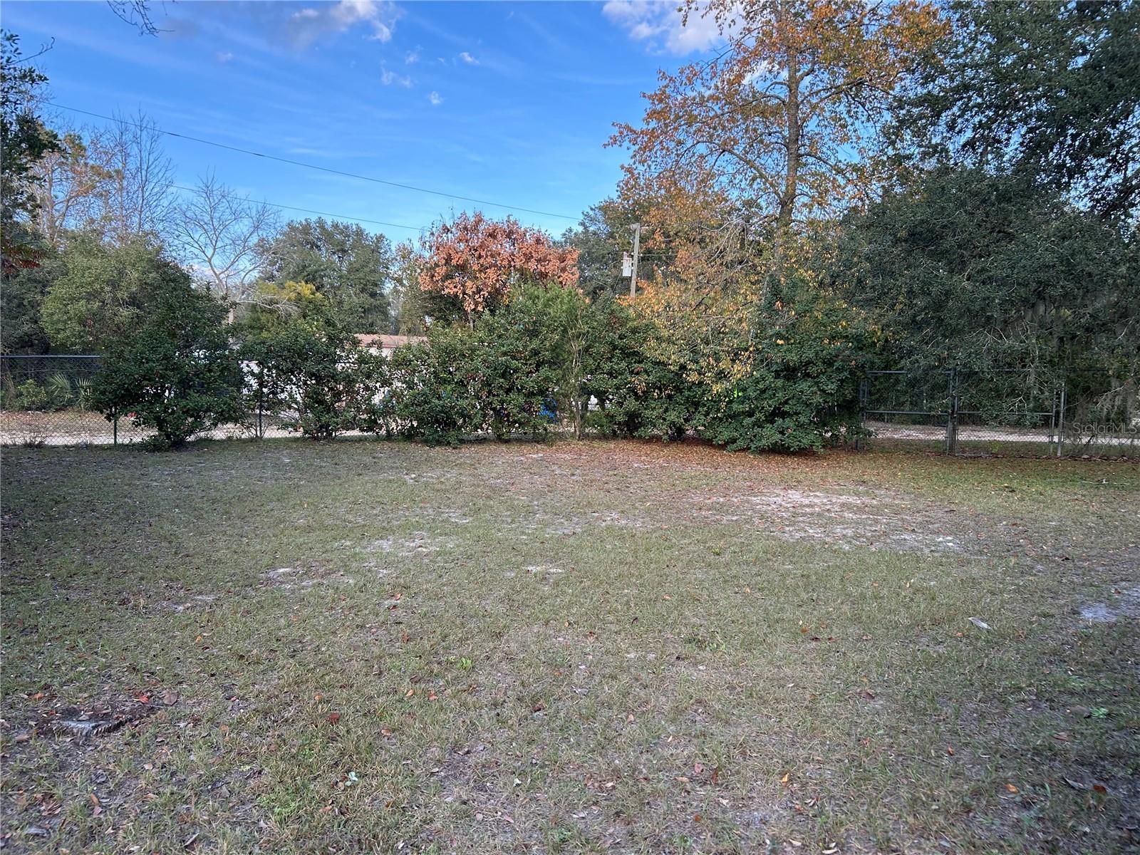 R4910302 Property Photo