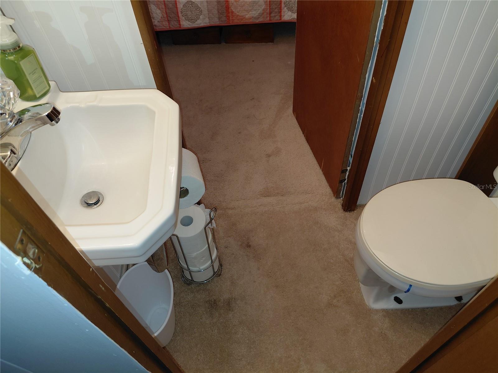 TB8451599 Property Photo