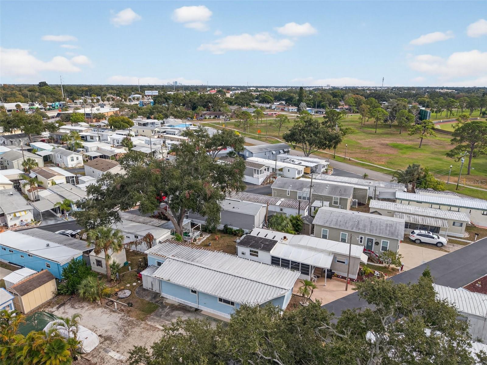 TB8451619 Property Photo