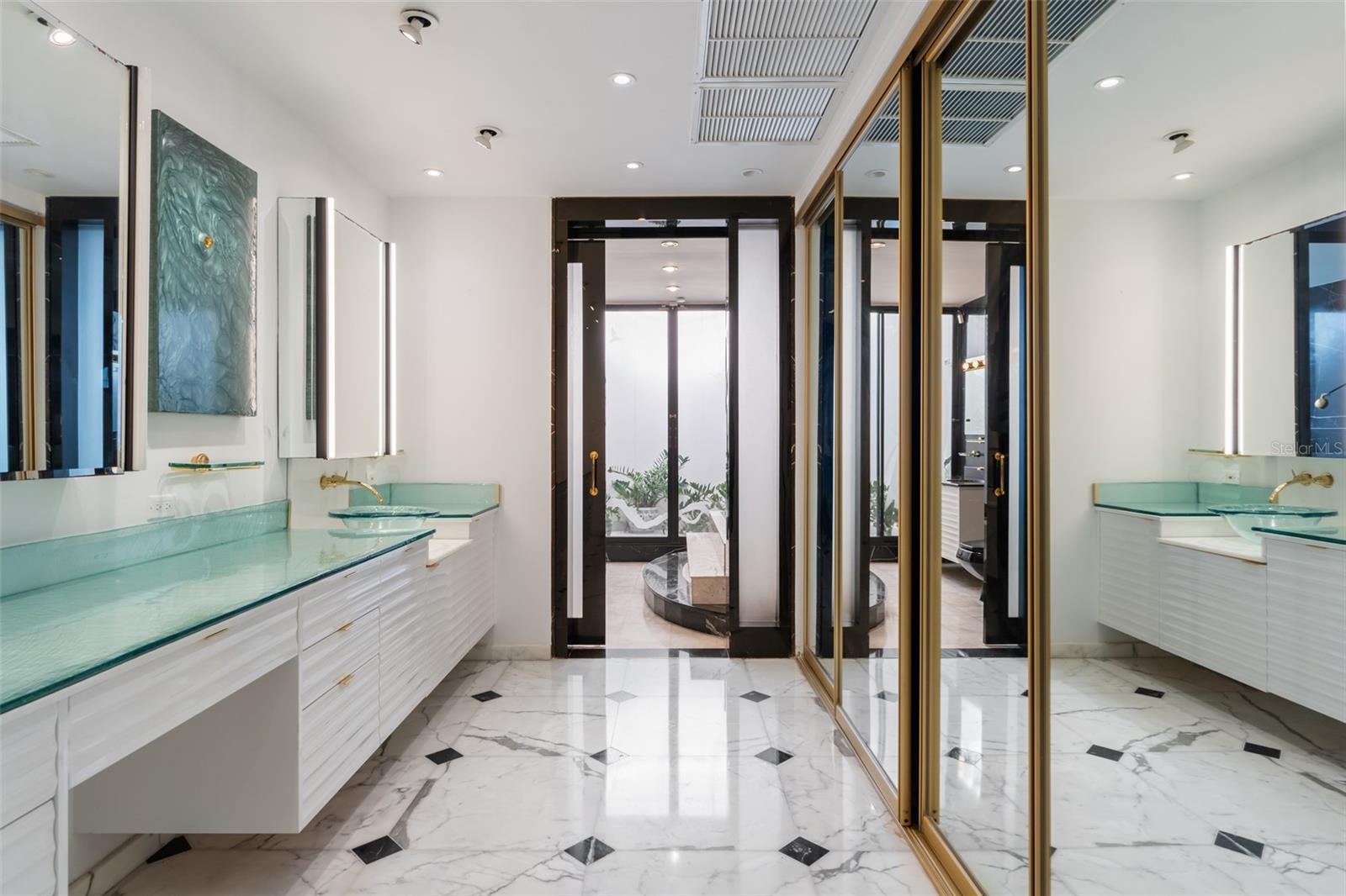 PR9117630 Property Photo