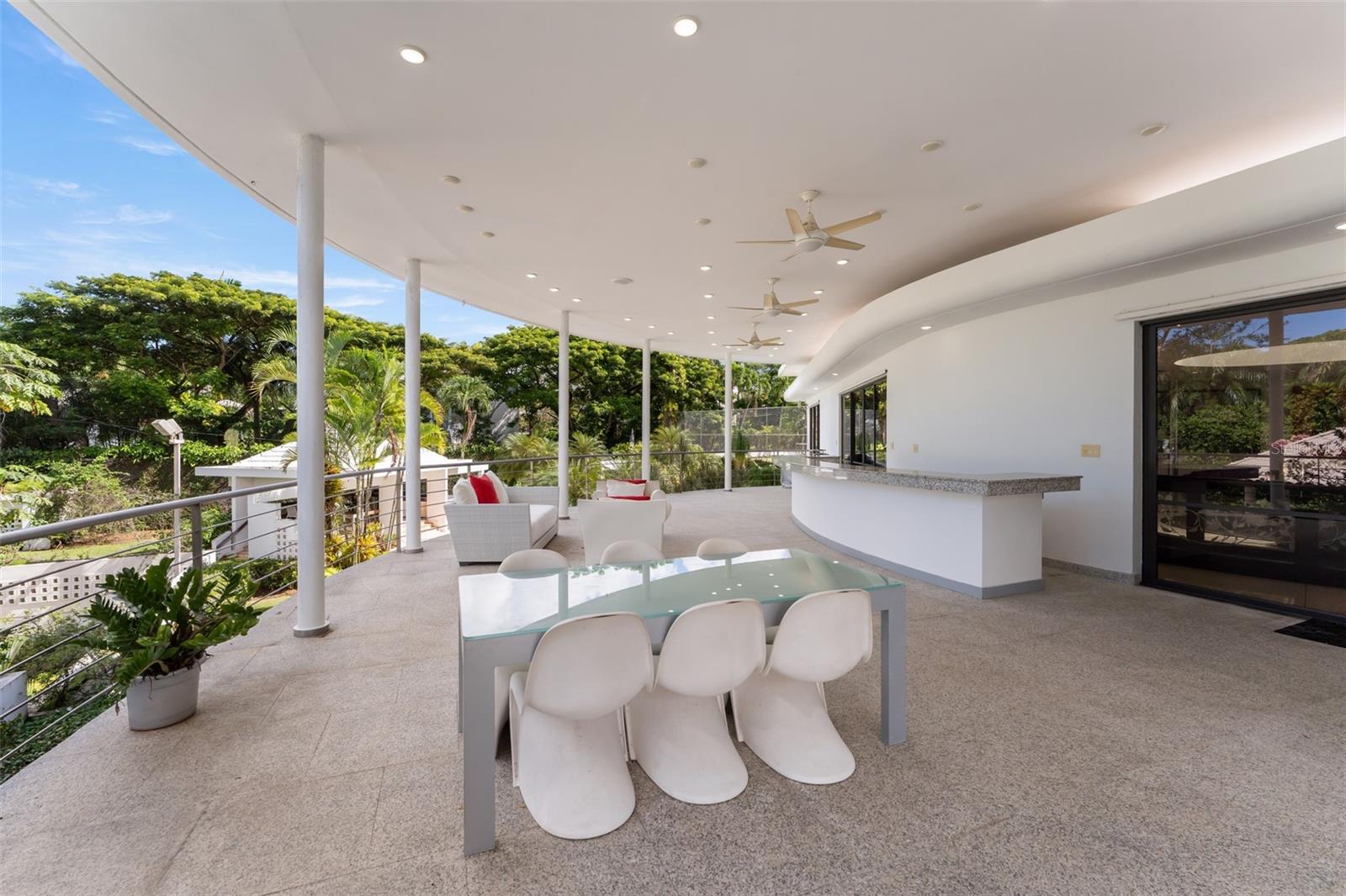 PR9117630 Property Photo