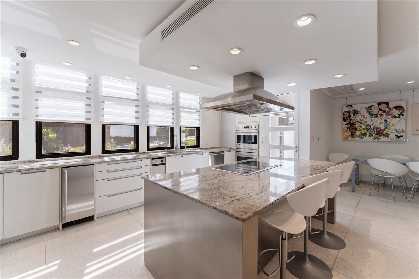 PR9117630 Property Photo