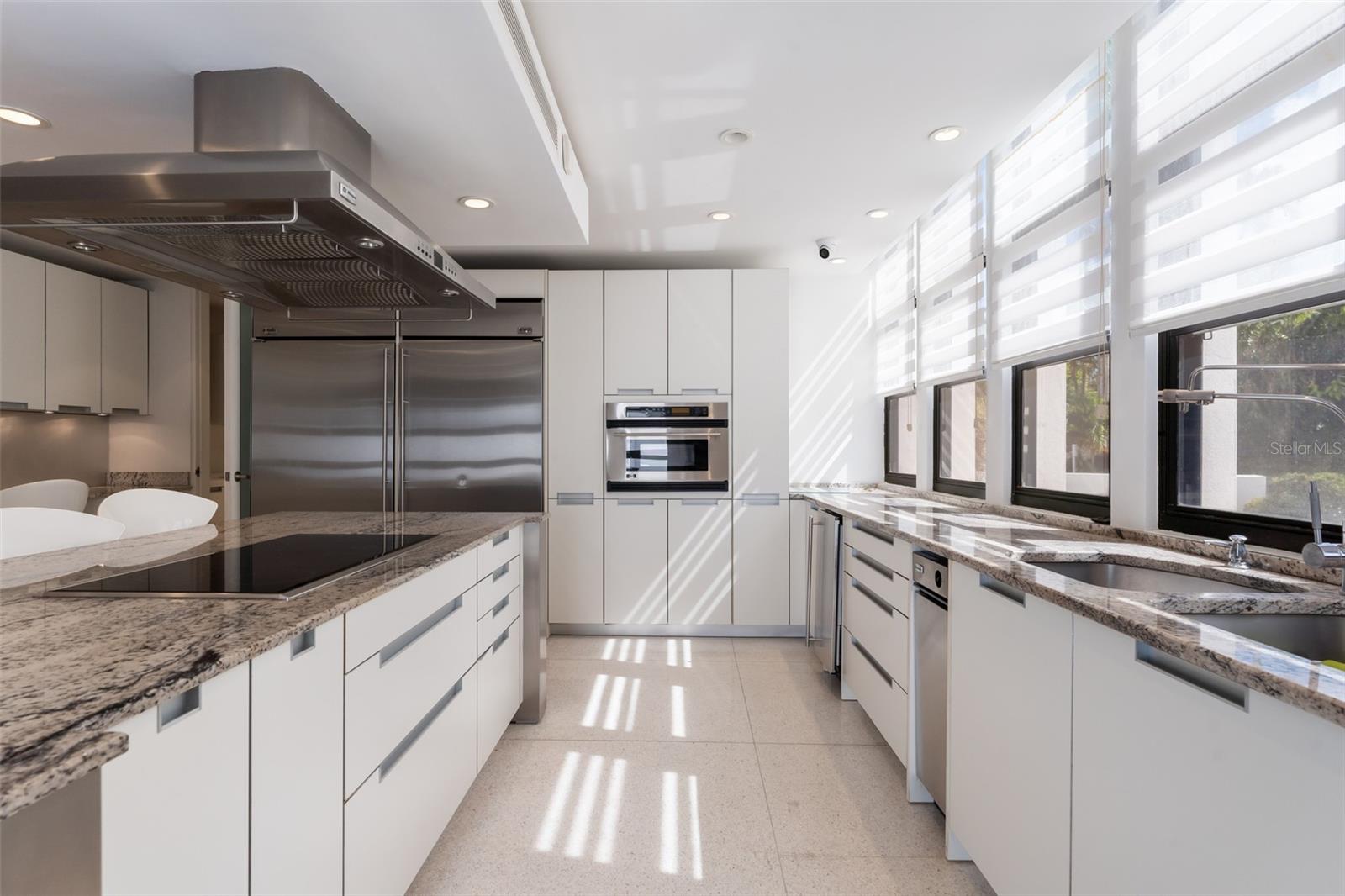 PR9117630 Property Photo