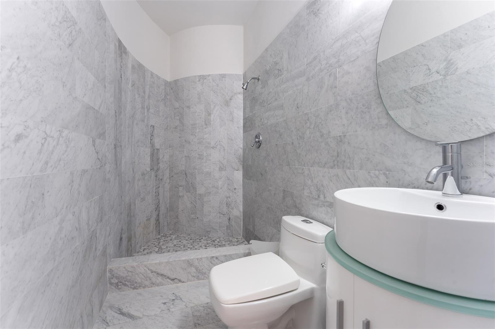 PR9117630 Property Photo