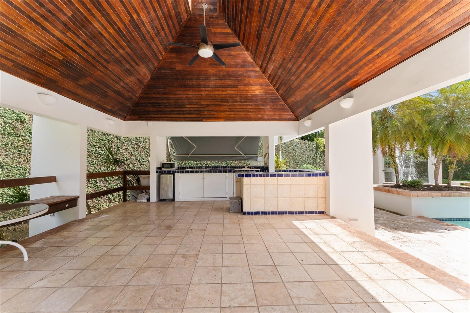 PR9117630 Property Photo