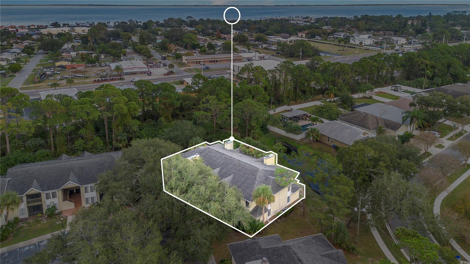 O6363440 Property Photo