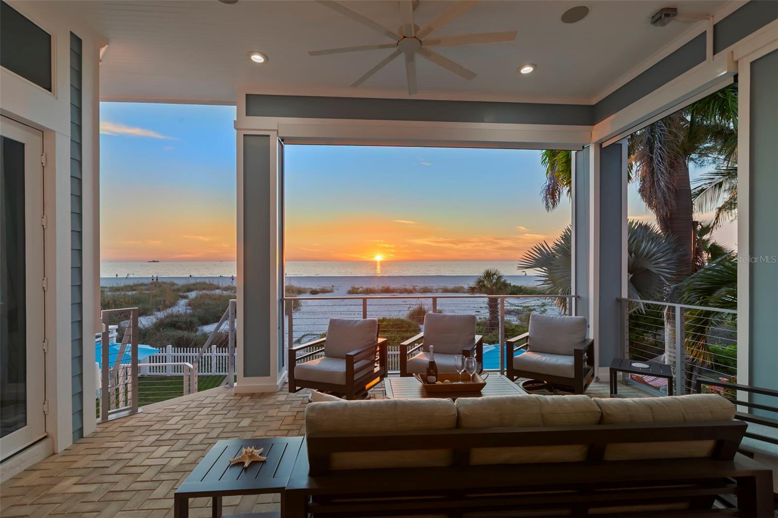 TB8451652 Property Photo