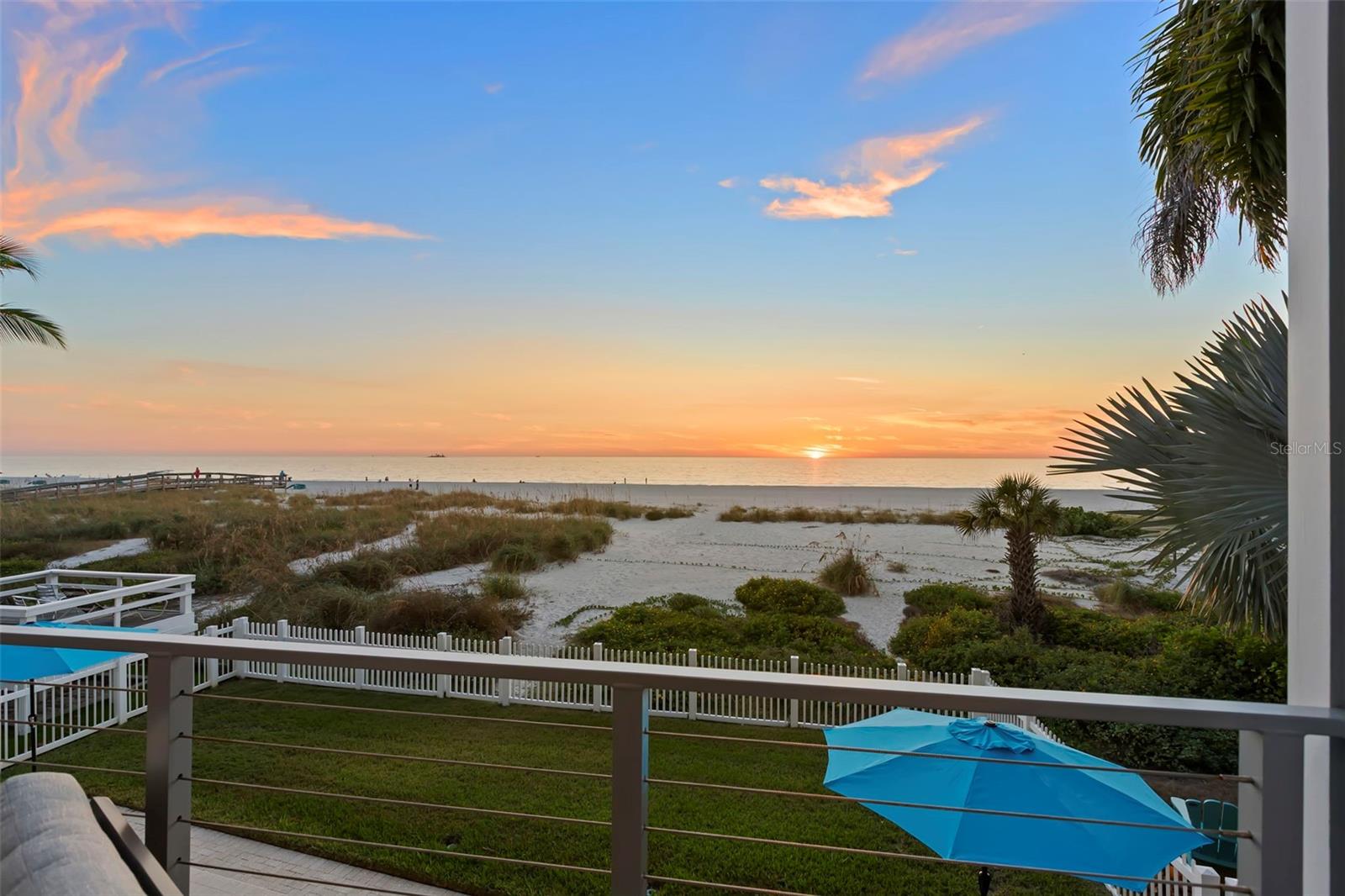 TB8451652 Property Photo