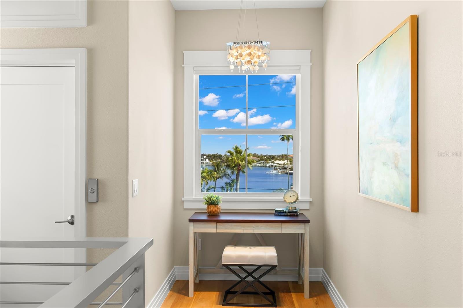 TB8451652 Property Photo