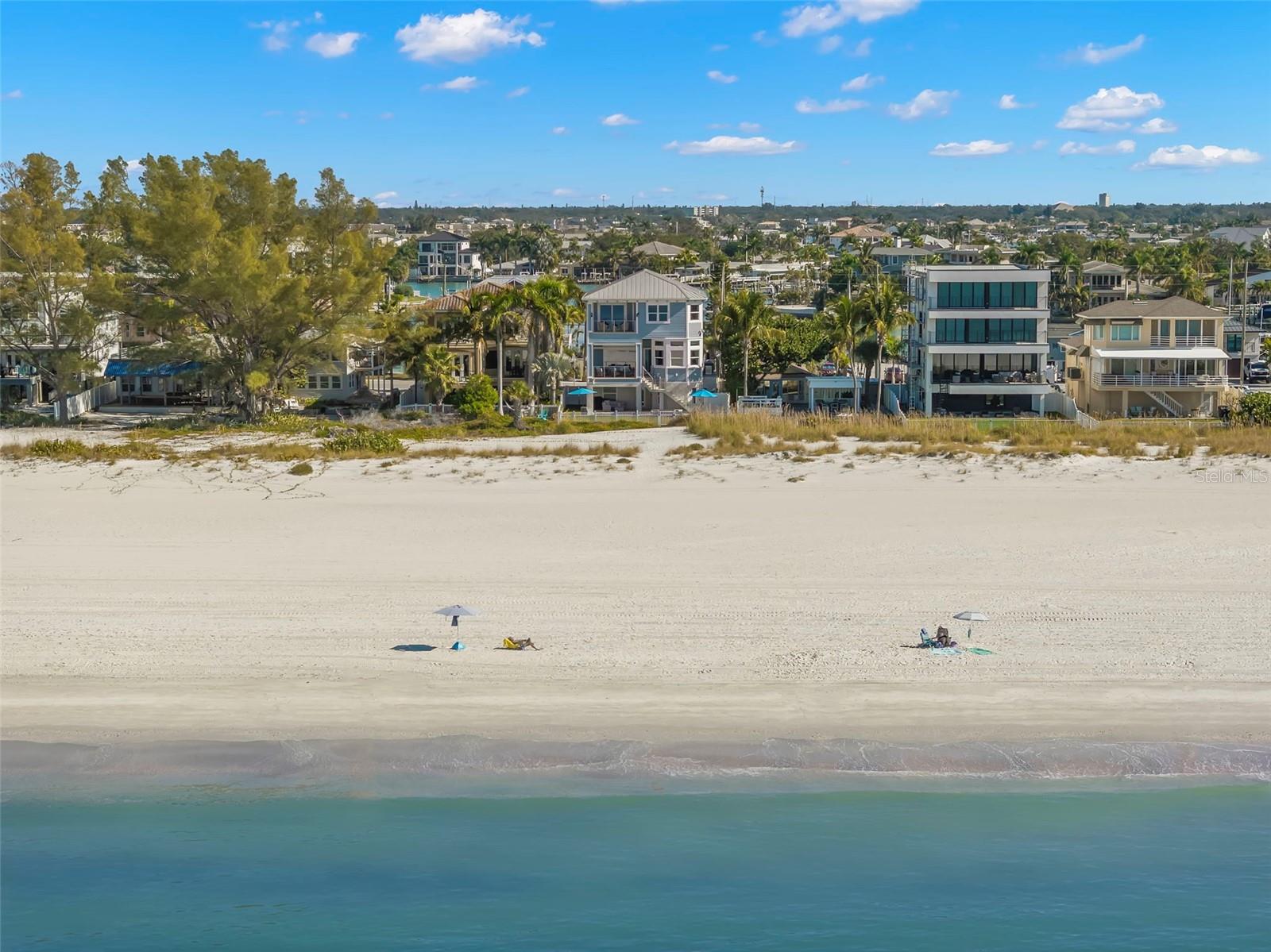 TB8451652 Property Photo