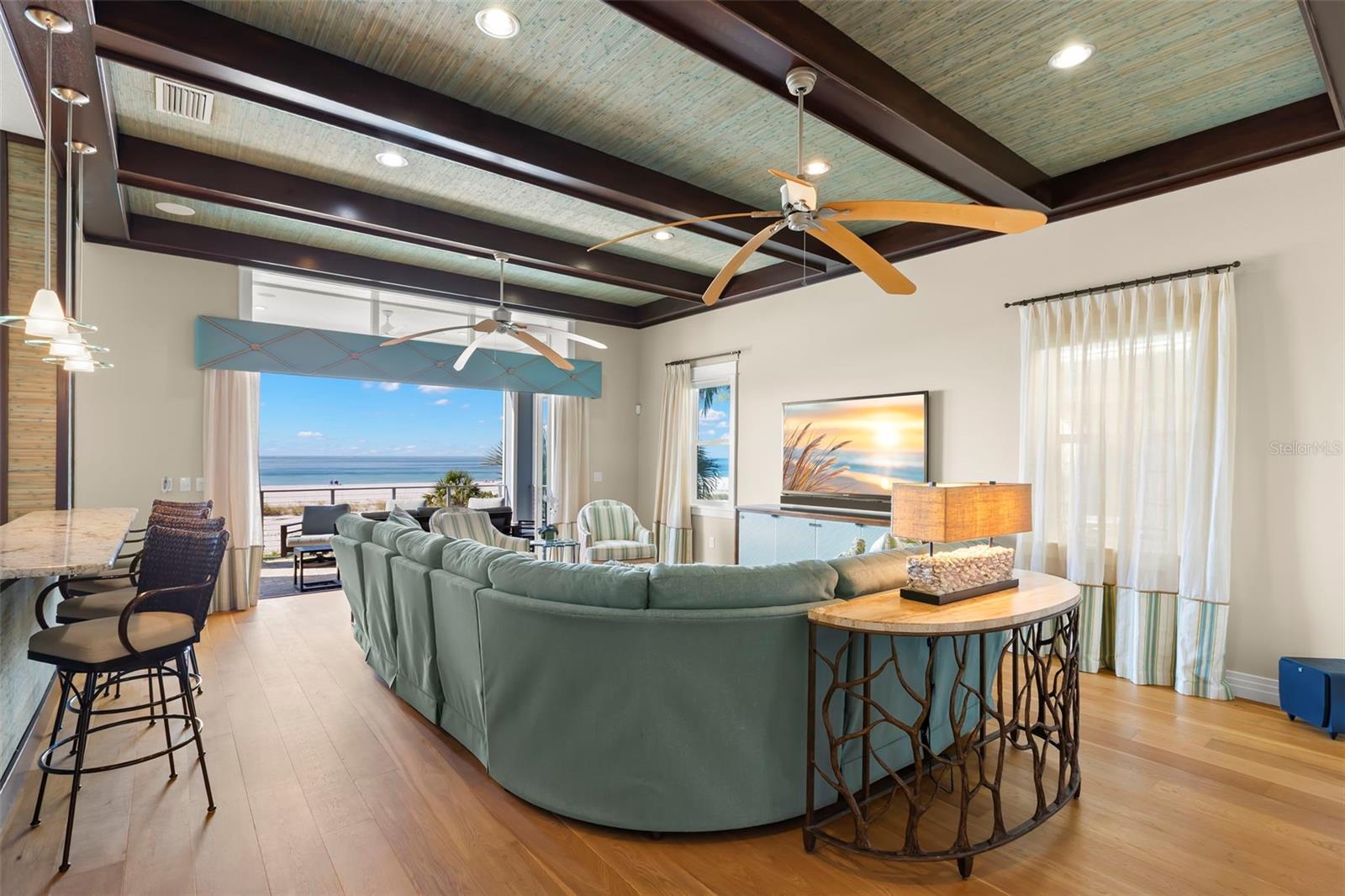 TB8451652 Property Photo