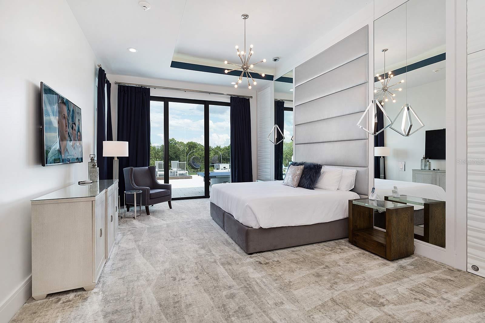 O6363480 Property Photo