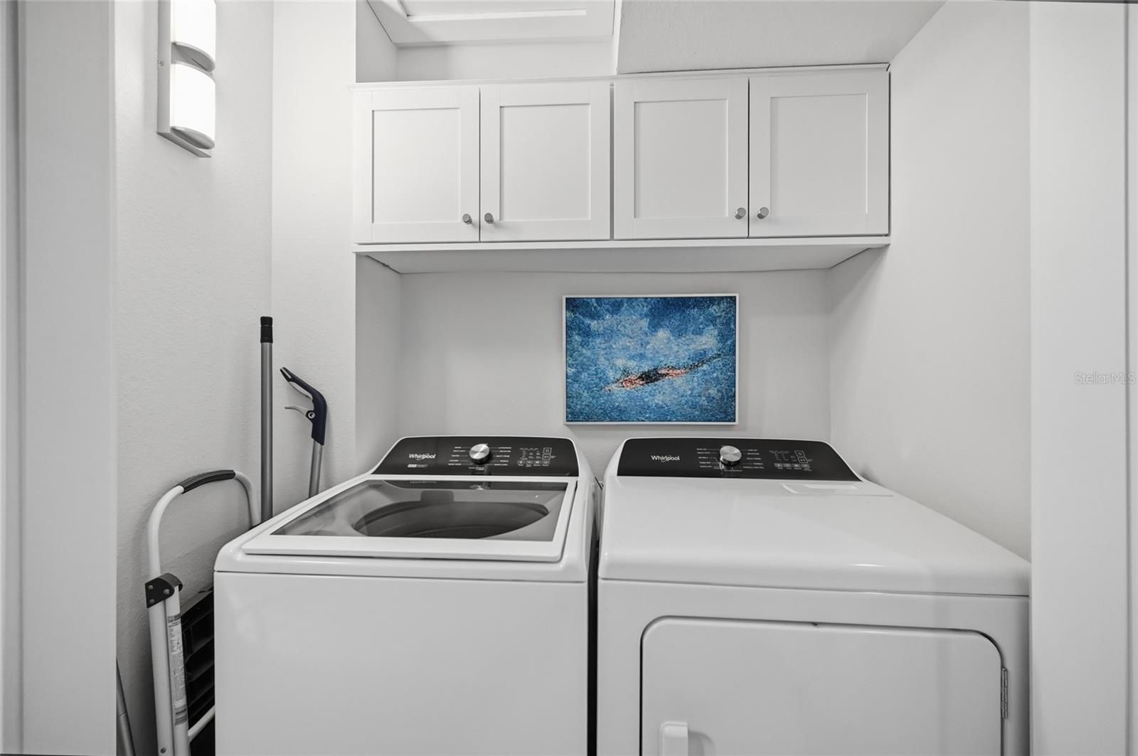 D6144962 Property Photo