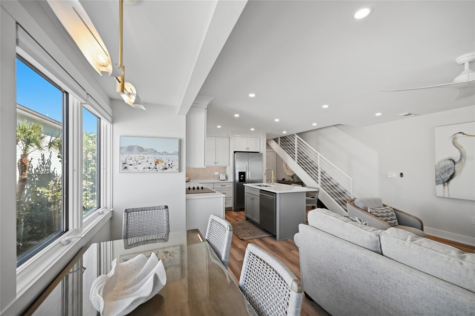 D6144962 Property Photo