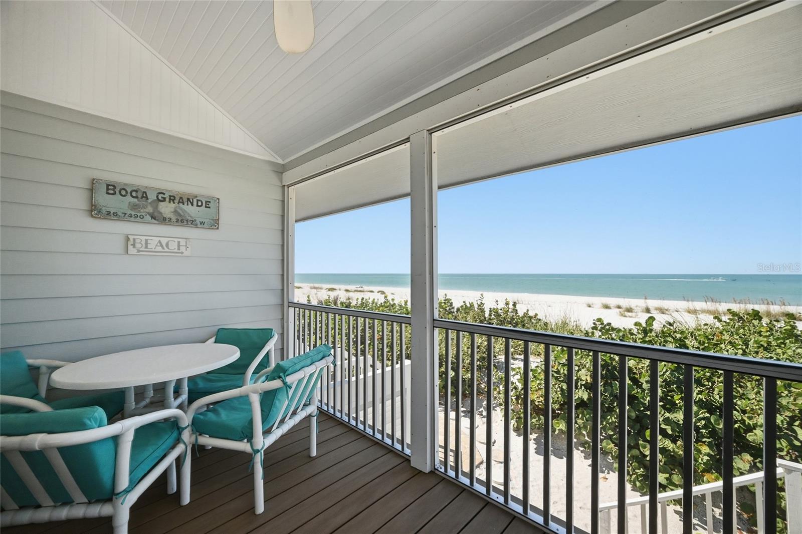 D6144962 Property Photo