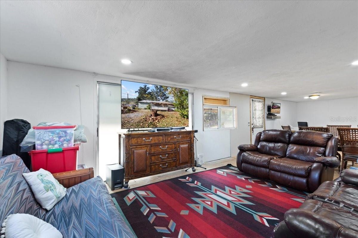 GC535692 Property Photo